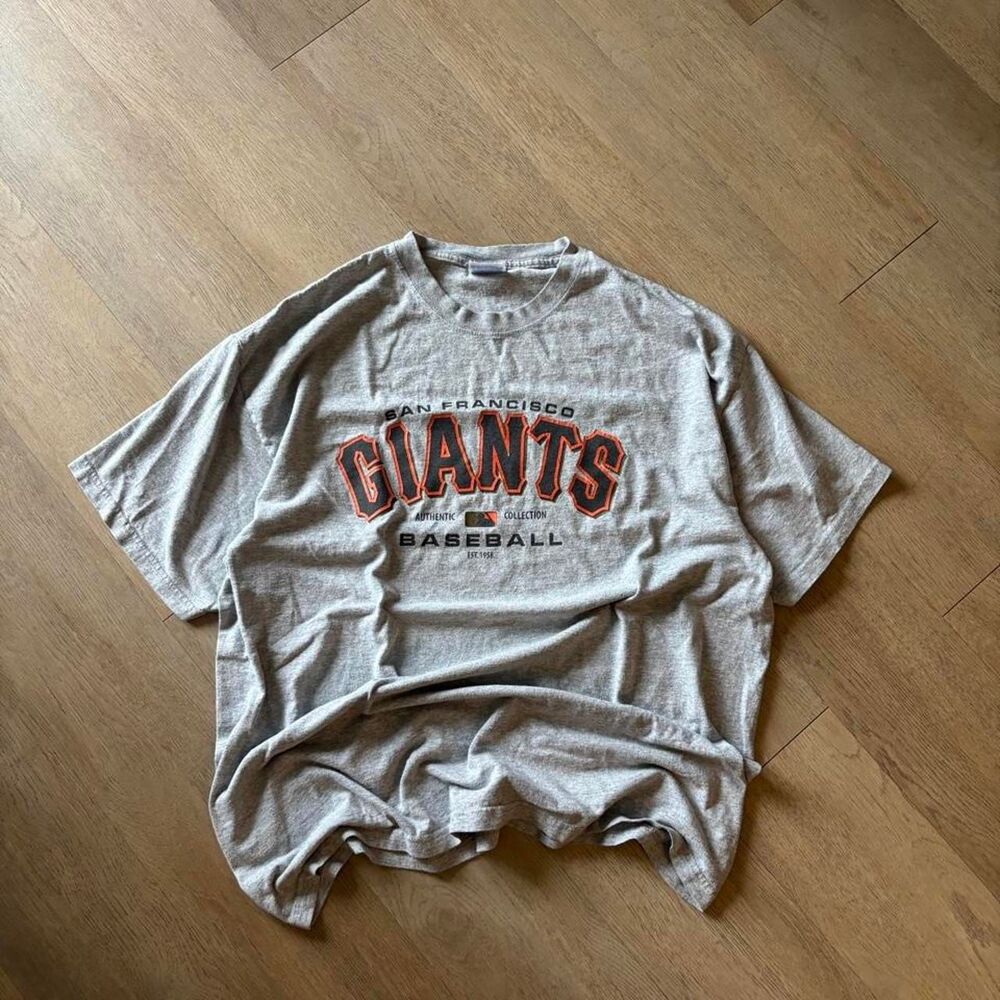 Giants Men's Grey T-shirt
